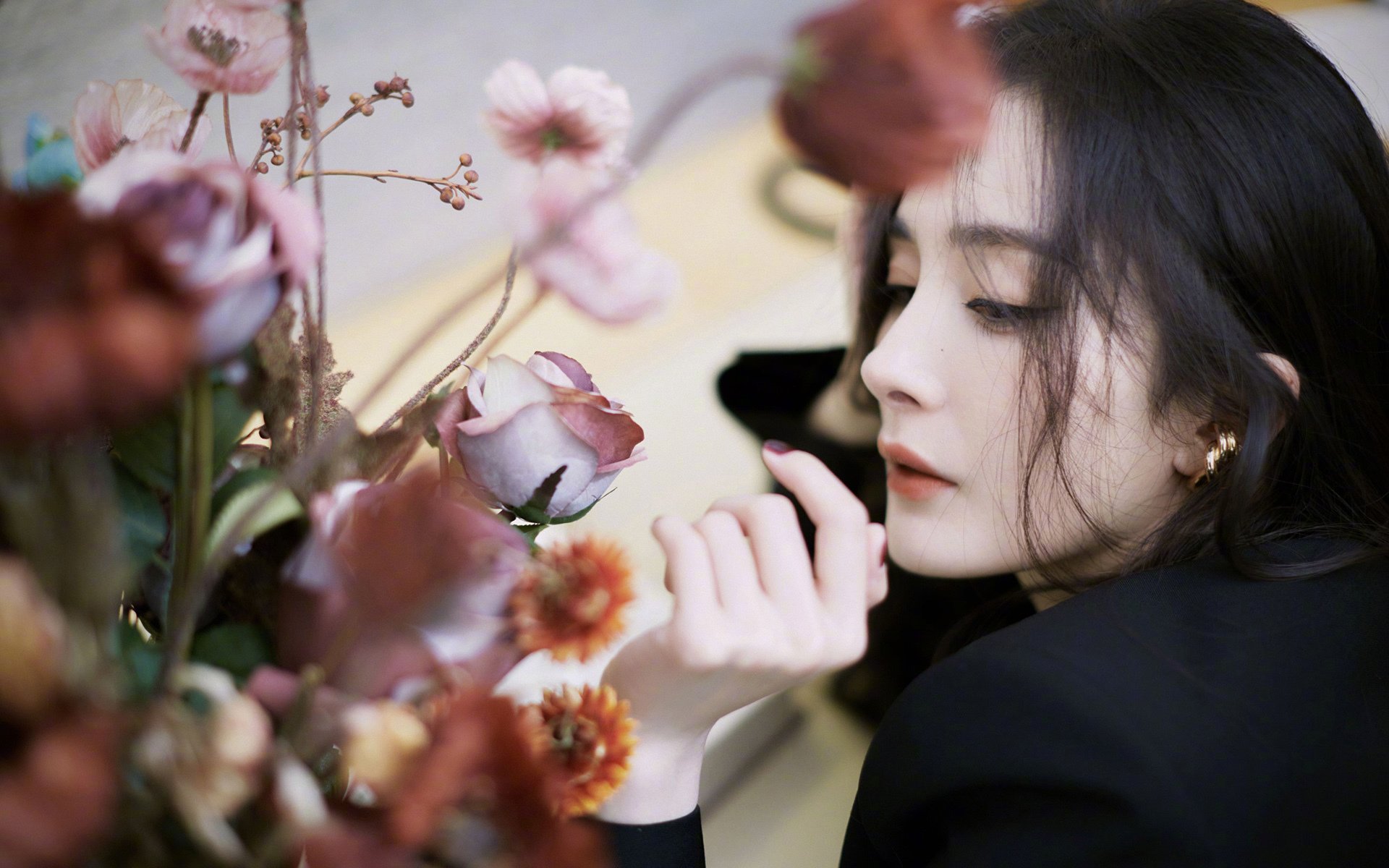 九游登录入口-_超级天幕竞速：在星空下的极速竞技_，天幕技巧