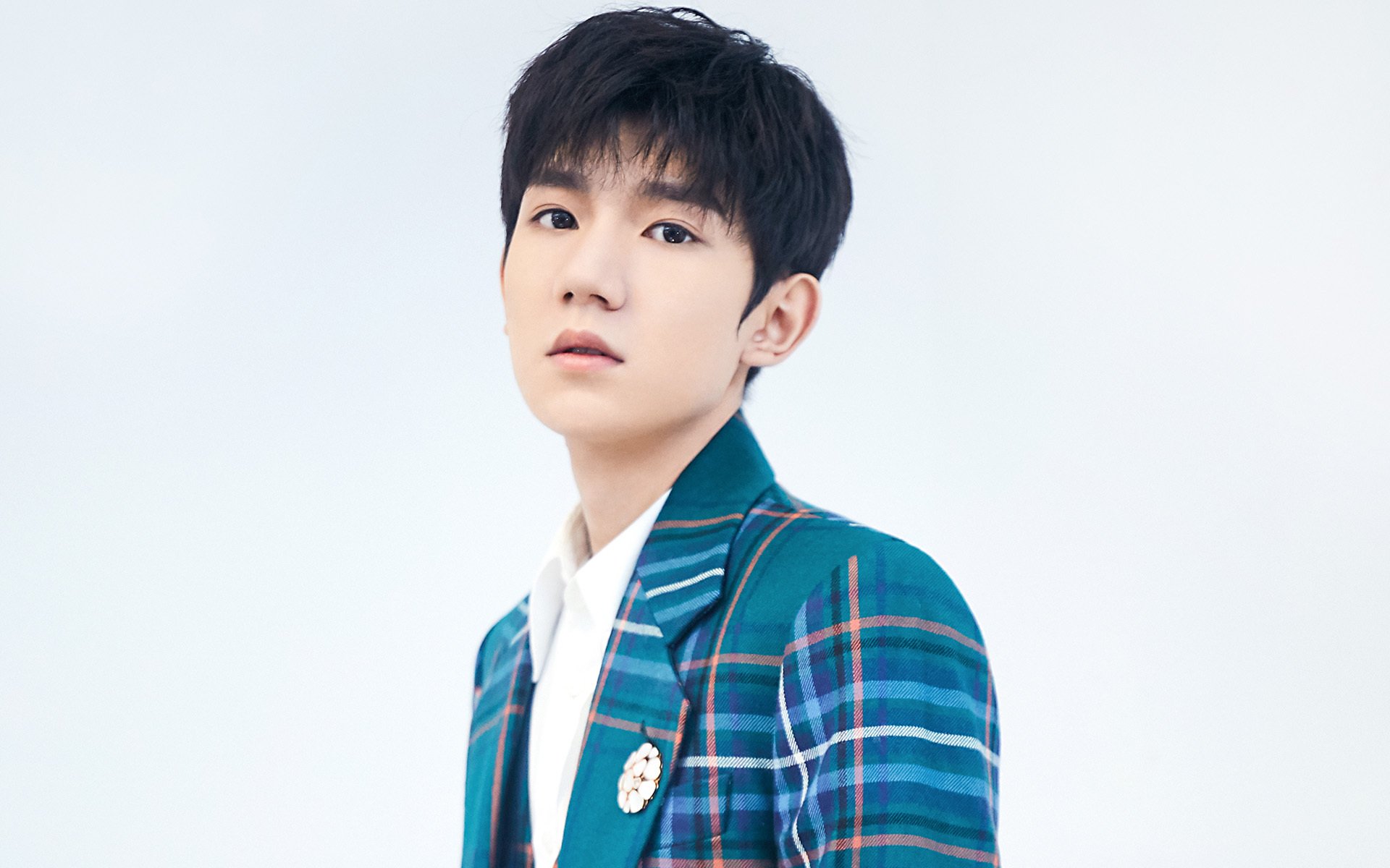 _雄鹿队字母哥再次砍下三双_,雄鹿字母哥fmvp