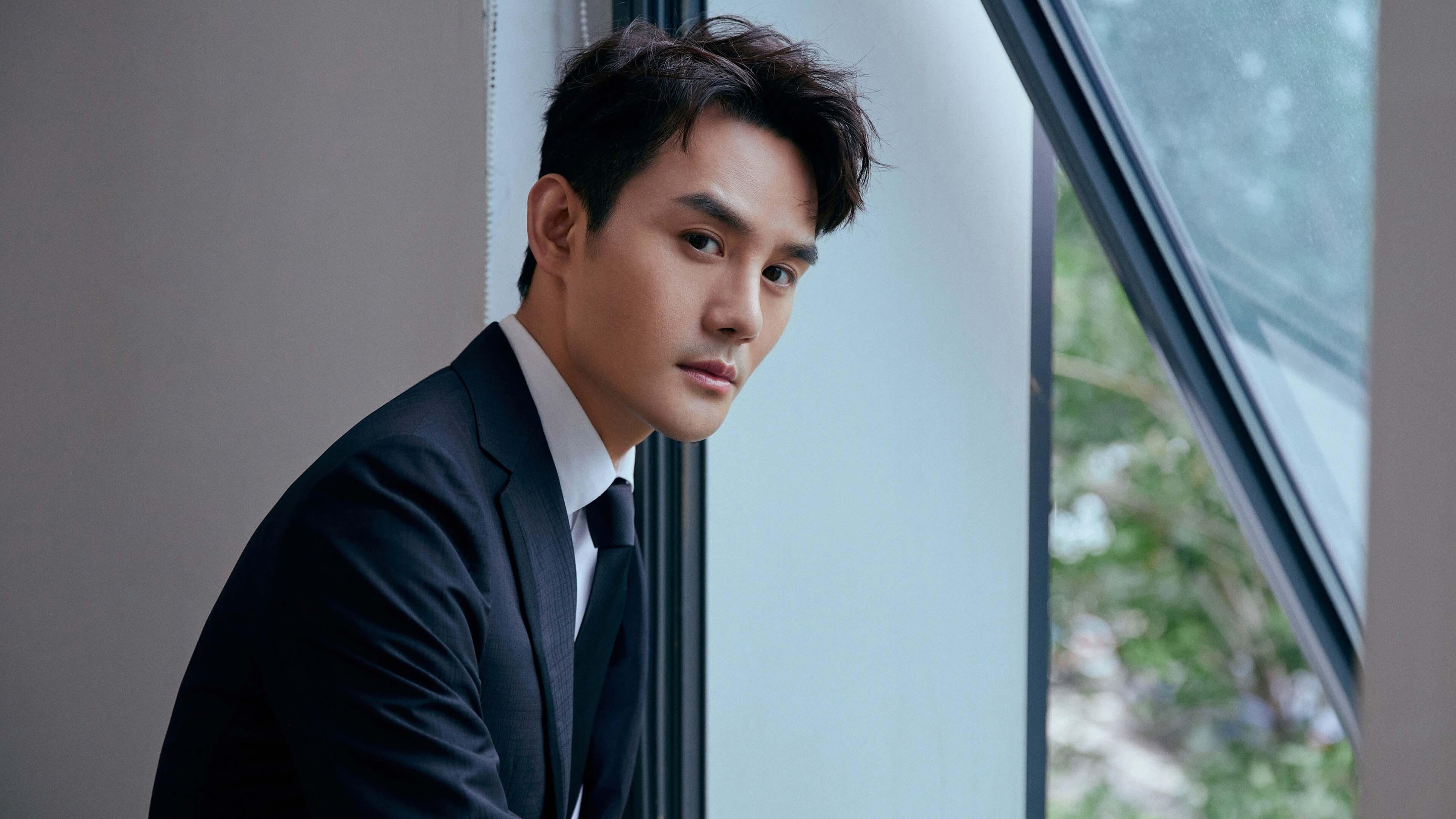 皇马中场疲软!客场遭逢败局,形势严峻,皇马中场引援