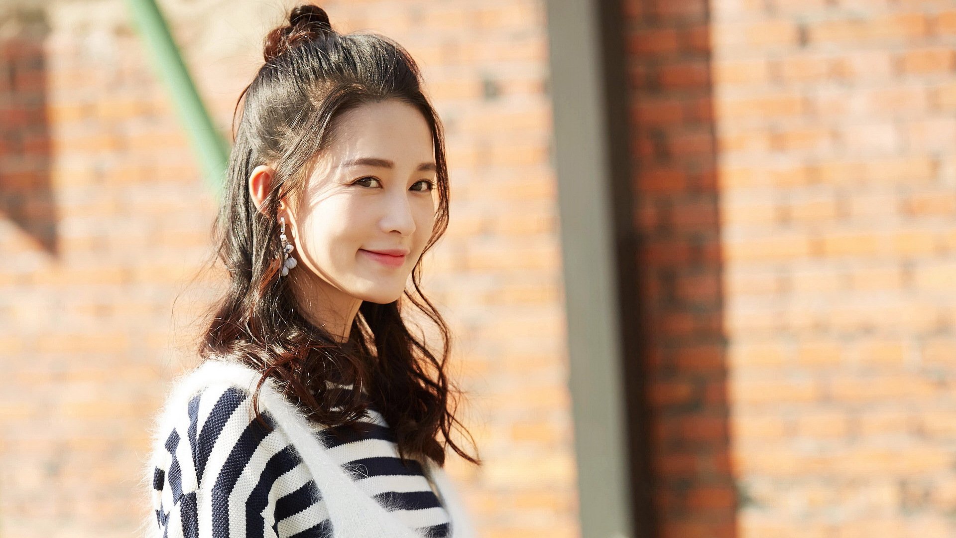 九游网页版官网-乔治·巴尔：出色的防守和高效的传球能力使他成为全黑队战术核心