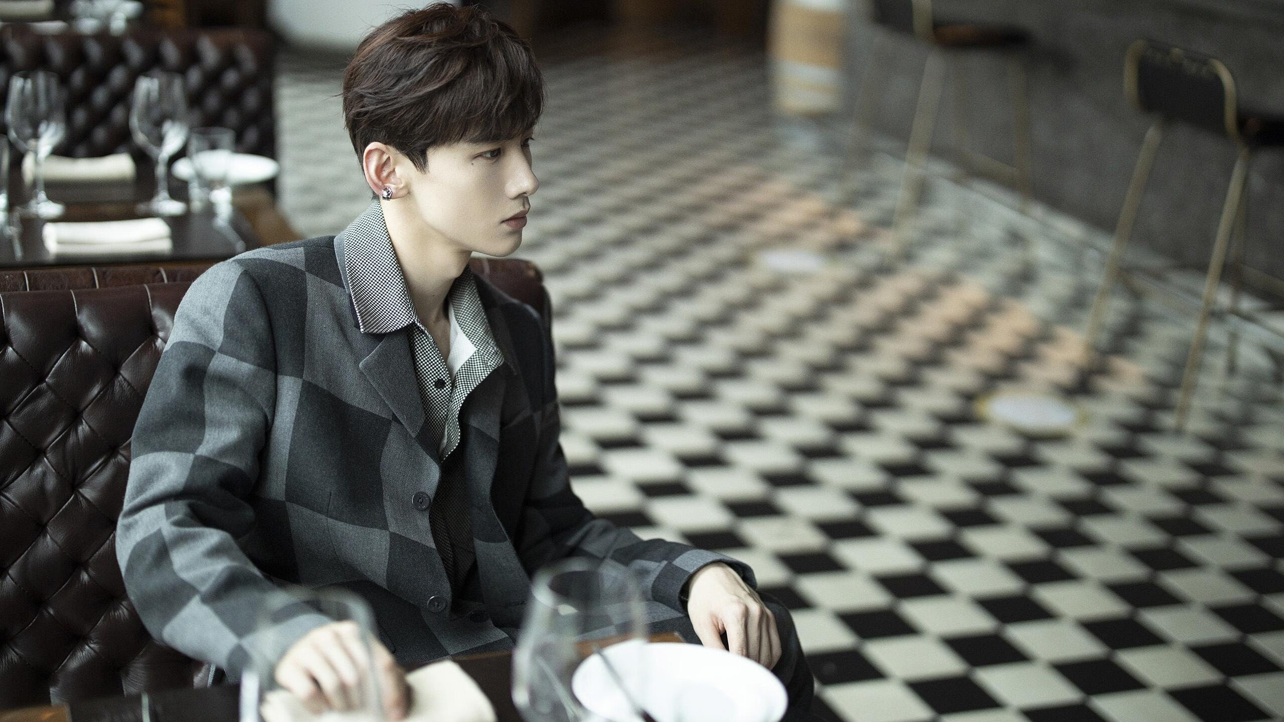 英超终场哨响：极速反击摘得胜利，英超中场新星